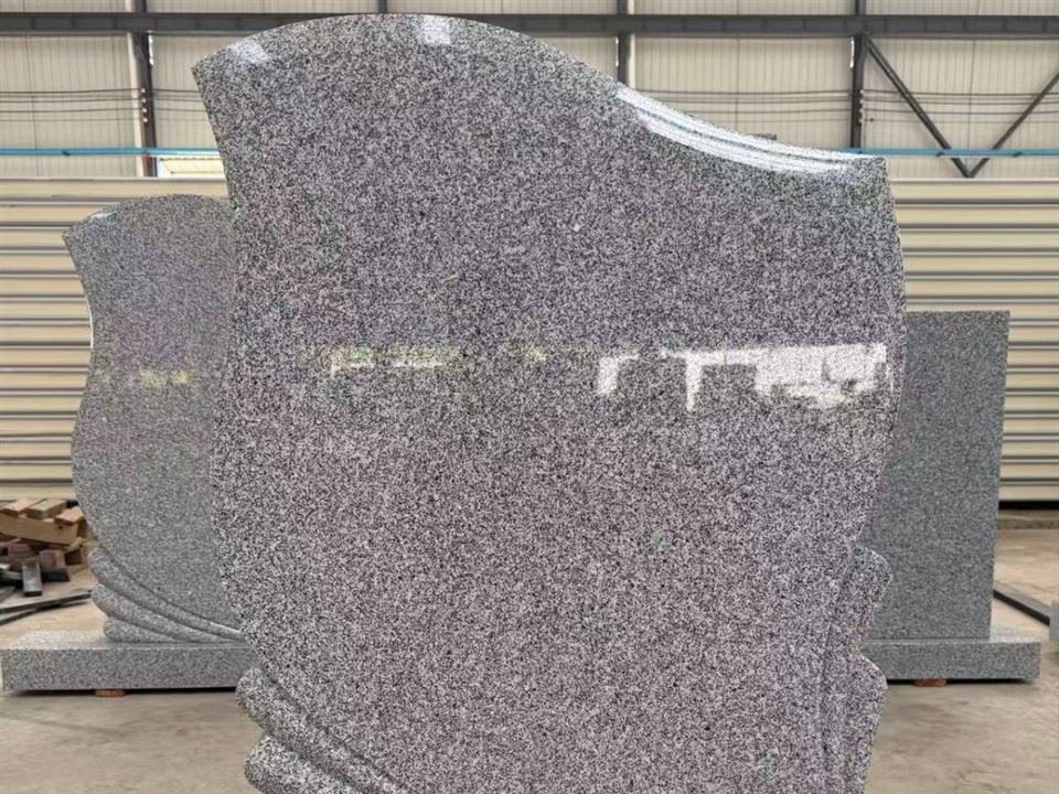 Cambodia Grey Wavy Edge Granite Monument | Romania Style Design Cambodia Grey Wavy Edge Granite Monument | Romania Style Design